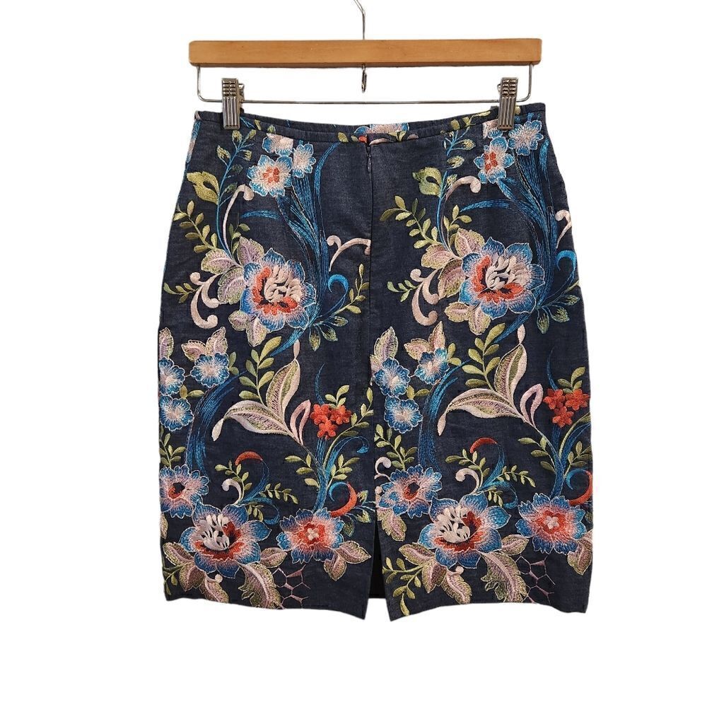 New Tahari ASL floral garden embroidered pencik skirt  6P - Picture 3 of 5